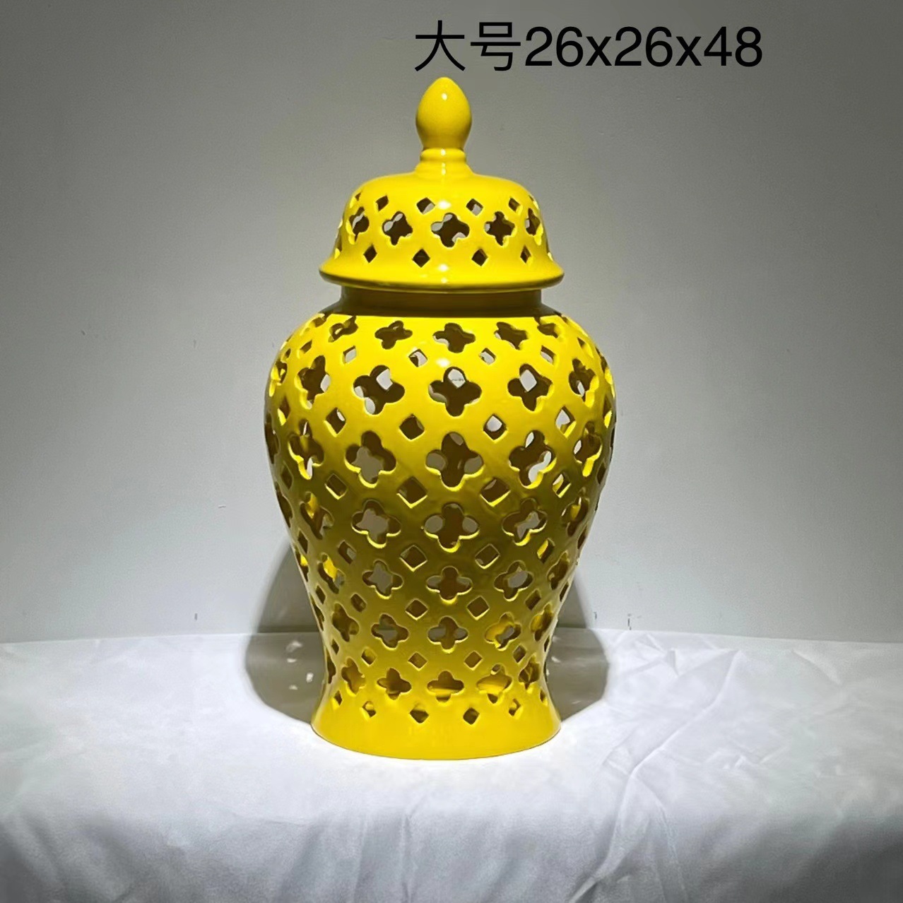 Light Luxury Glaze Ceramic General Bottle Vase Decoration Cutout Carvings Tong Temple Jar Hotel Home Crafts Decoration