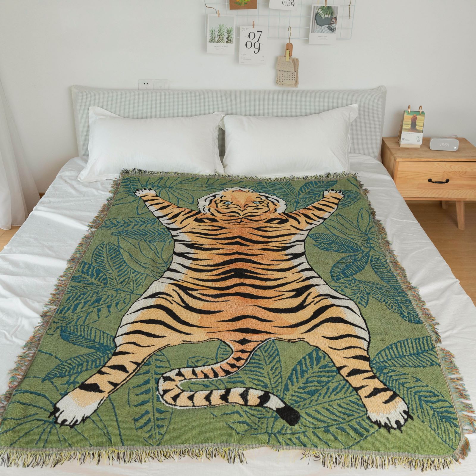 Tiger Skin Tapestry Wool Floor Mat Polyester Cotton Thread Woven Nordic Retro Ukiyo-E Hanging