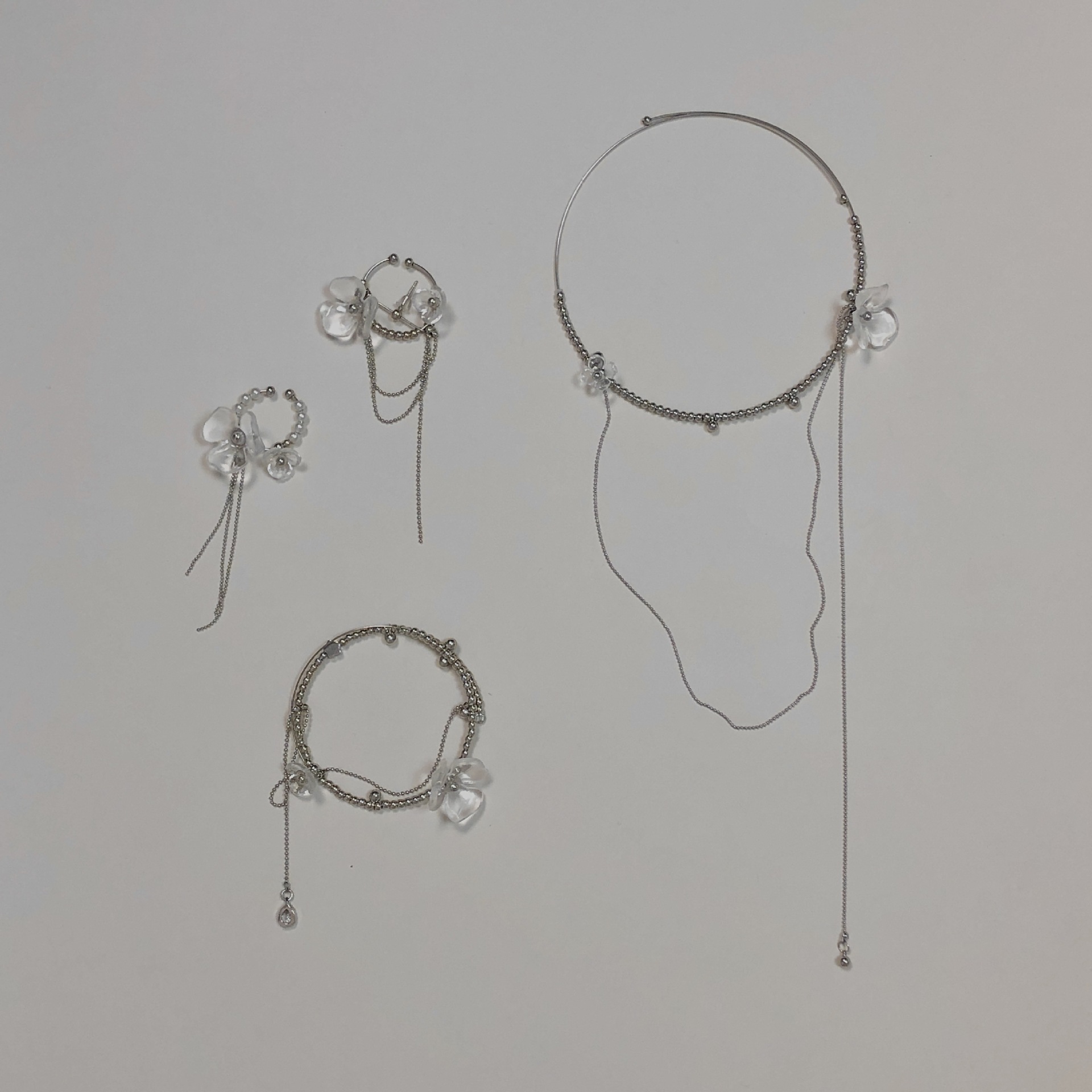 款法式透明花朵流苏项链小众设计感优雅复古可调节项圈女