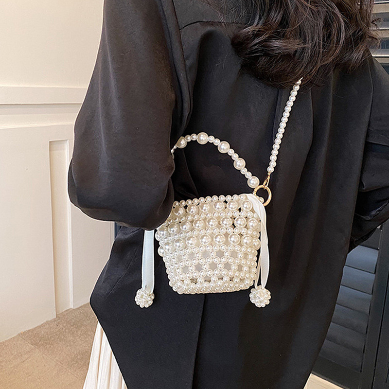 Internet Influencer Pearl Handbags Summer 2023 Crossbody Bag Mini Trendy Handmade Beaded Weave Decoration Bag