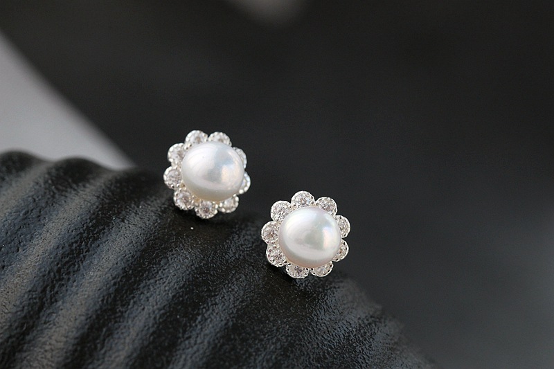 纳福阁银饰批发 防过敏时尚女款银耳饰925纯银镶天然淡水珍珠耳钉