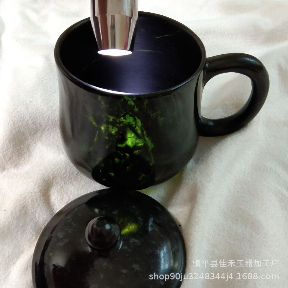 批发 墨玉墨绿玉蛇纹石玉茶杯盖杯咖啡杯茶具陨石水杯定制