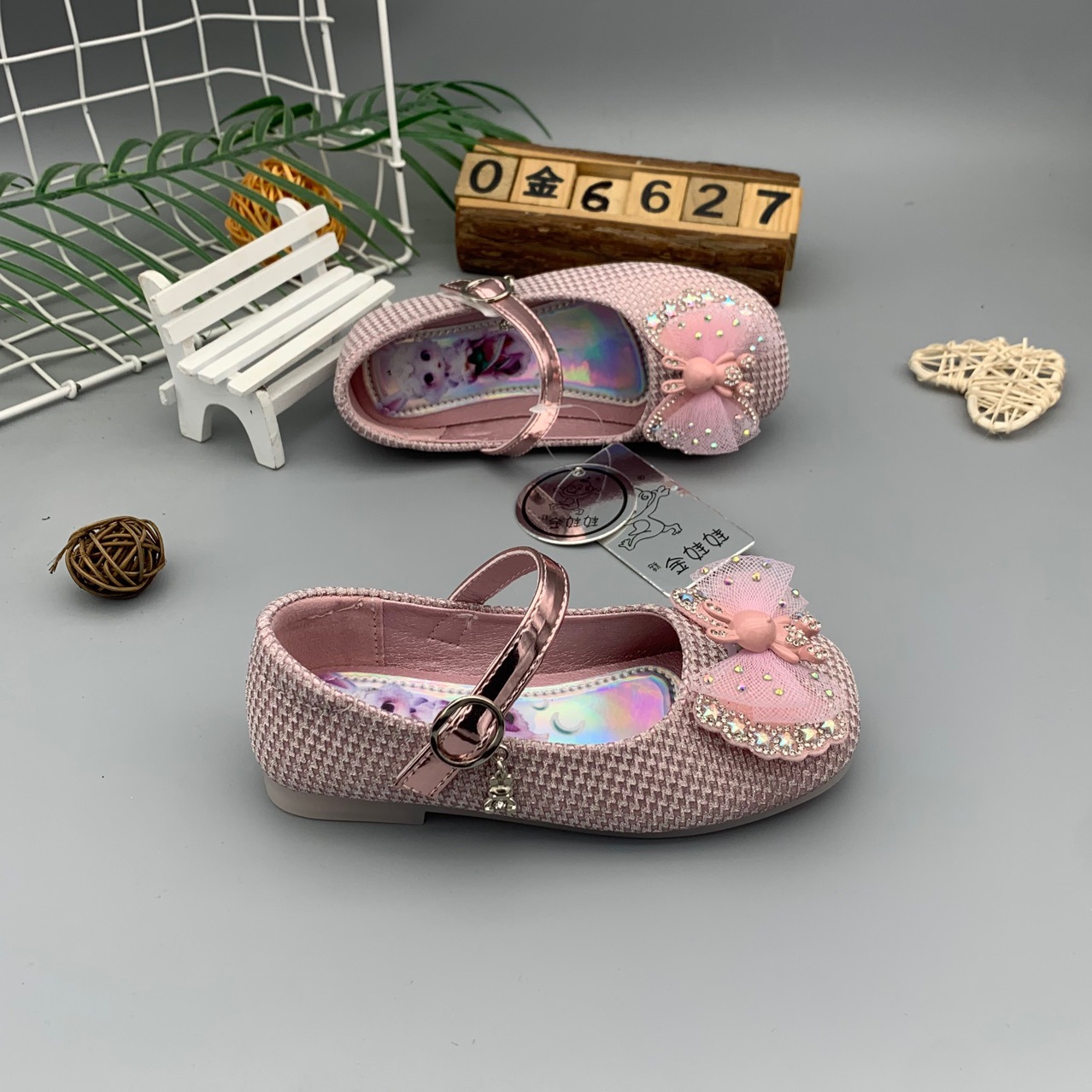 金娃娃童鞋女童女童公主鞋2023秋季新款单鞋软底儿童公主鞋大童