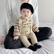 婴幼儿衣服春秋男童套装春季韩版男女宝宝针织背带裤+毛衣两件套