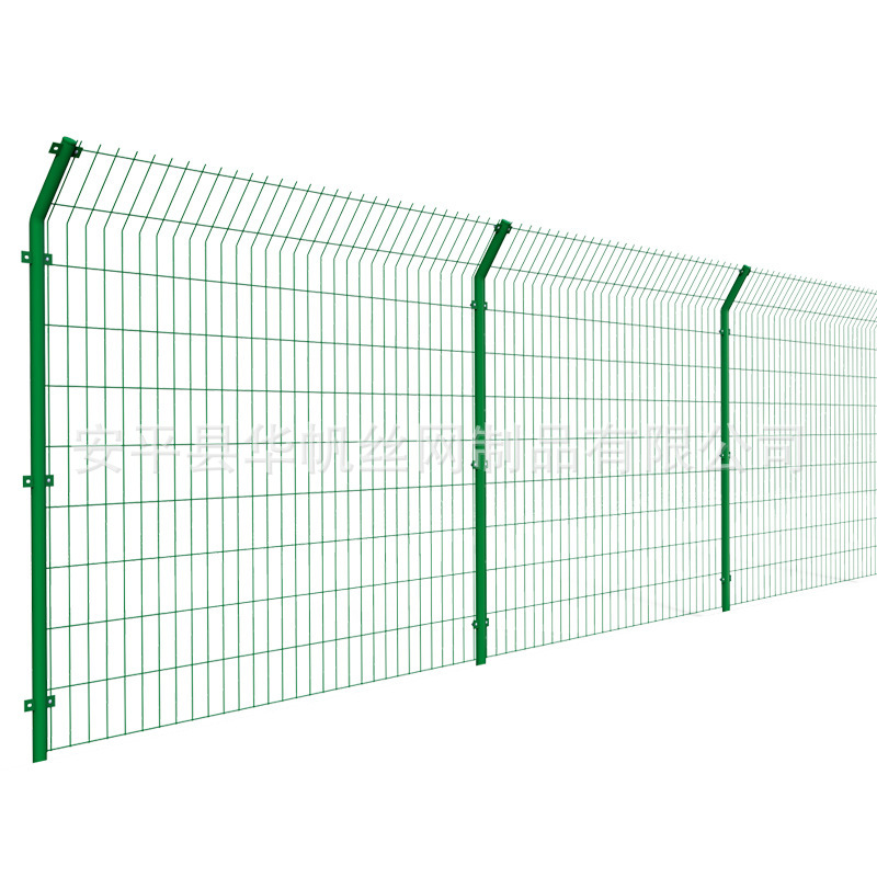 高速公路护栏网河道水坝防护隔离网光伏围栏网圈地围山养殖铁丝网