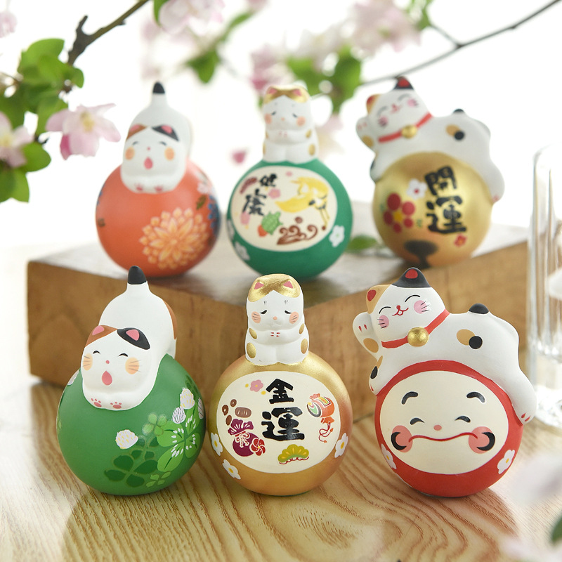 Le Meow Ceramic Crafts Blessing Hand-Painted Shop Desktop and Car-Mounted Home Ornaments Lucky Cat