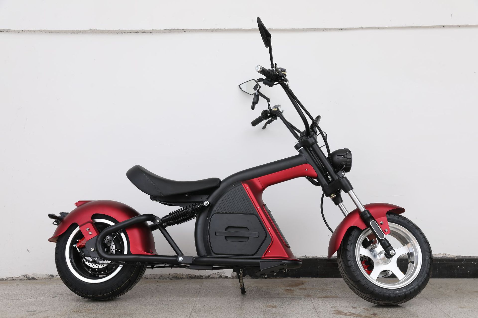 哈雷m8电动车 成人男女代步车 带尾灯带减震新款双人宽轮滑板车