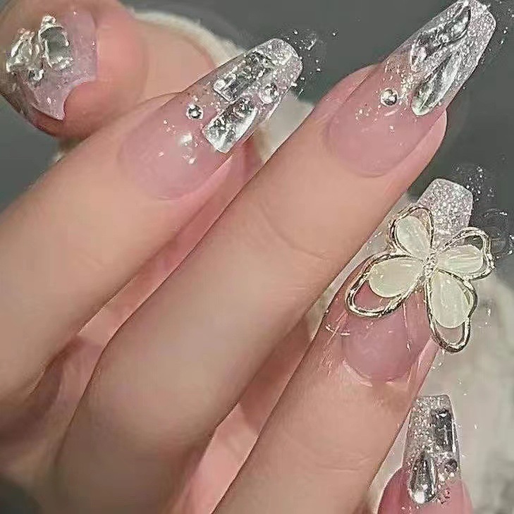 Flash Silver Flash Butterfly Net Red Wear Manicure Finished Patch Light Luxury White Fake Nail Removable Nail Piece Nail