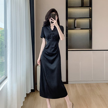 新中式复古国风洋气少女小黑裙小礼服改良旗袍短袖缎面褶皱连衣裙