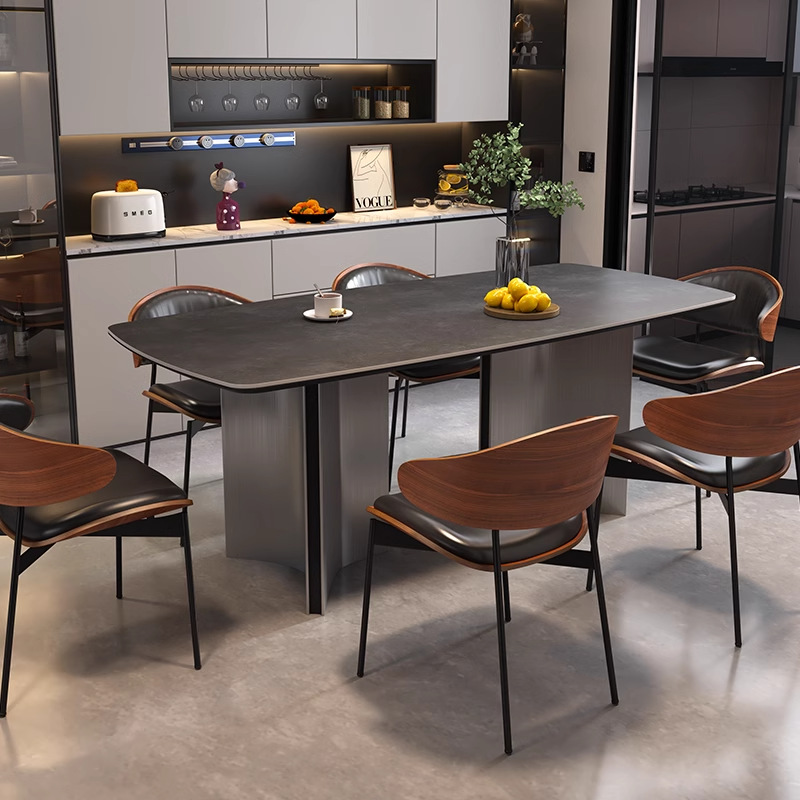 意式极简餐桌2023新款黑色岩板轻奢简约现代高级设计师全托饭桌椅