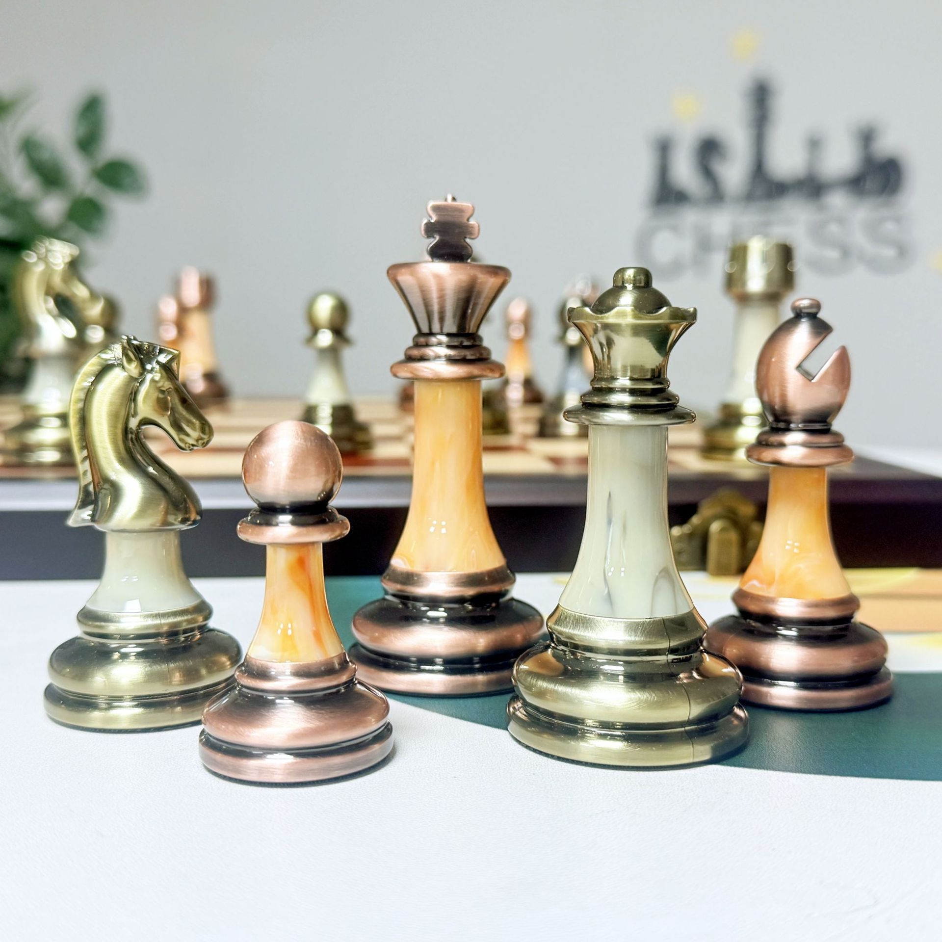 工厂批发国际象棋棋子棋盘古铜西洋棋仿金属加重豪华高档成人儿童