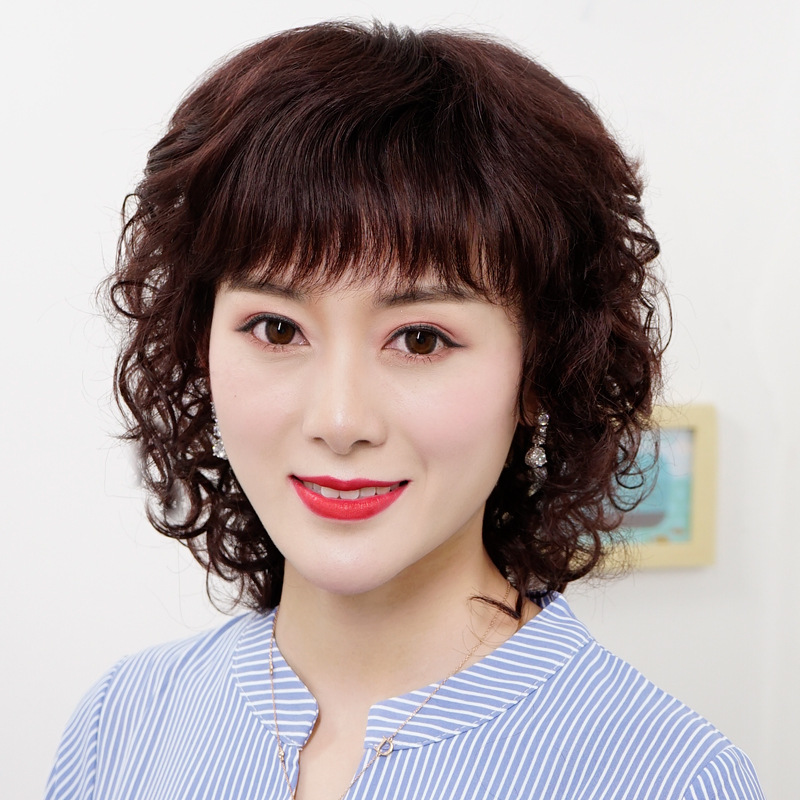 假发女短发烫发