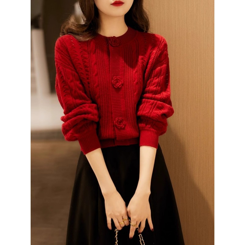 本命年红色复古针织开衫女春装新款宽松气质软糯麻花羊绒毛衣外怜