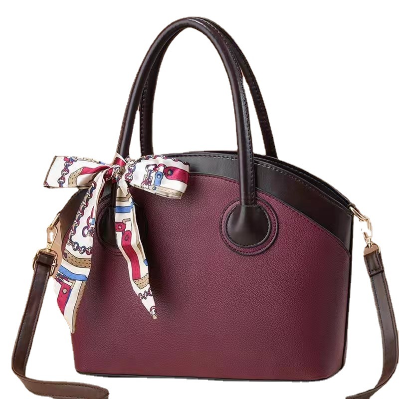 Niche Women's Messenger Bag 2023 New Fashion Style Silk Scarf Handbag Simple Fashion All-Match Shoulder Women's Bag