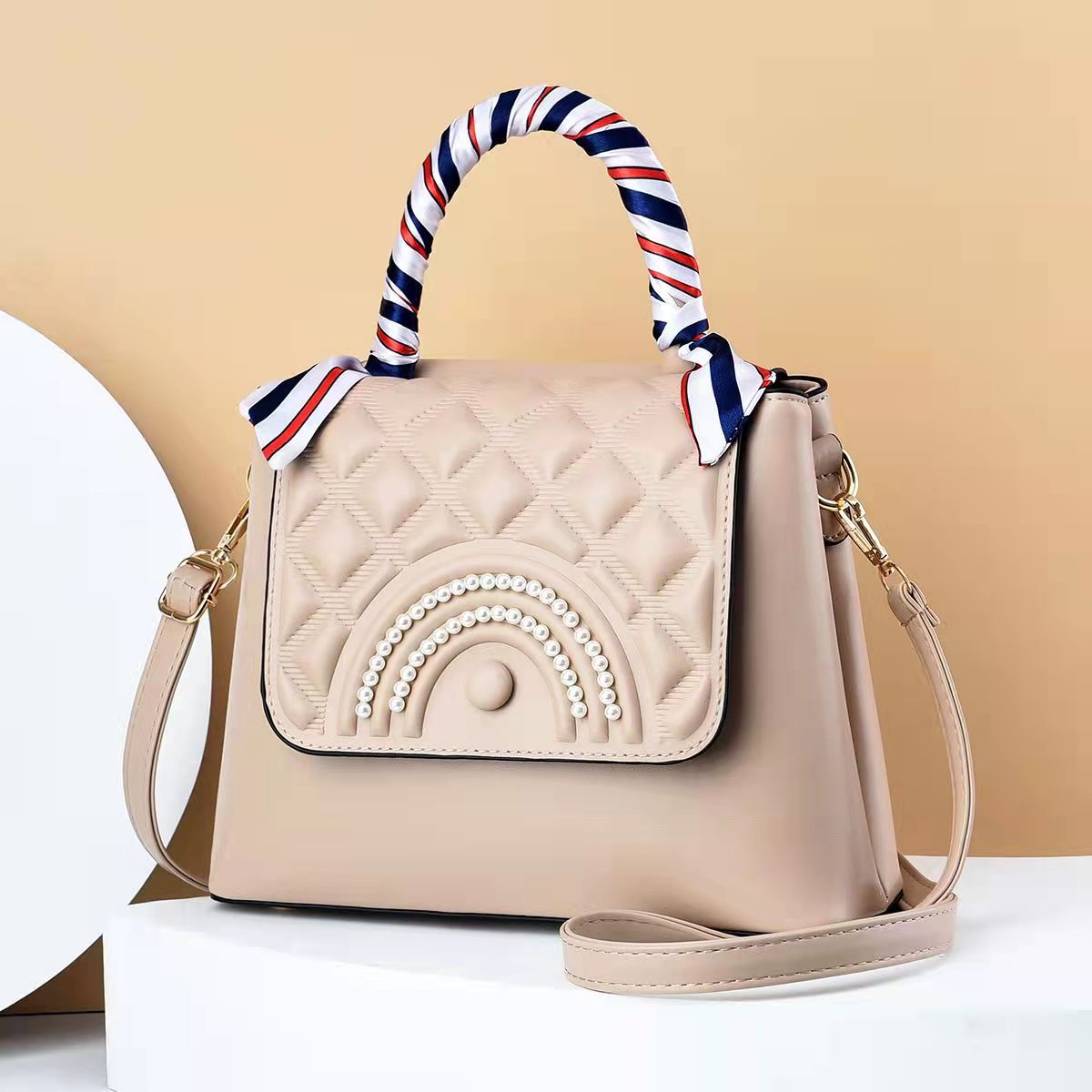 新款珍珠包包女士手提包2022少女可爱大容量女包休闲单肩包斜挎包