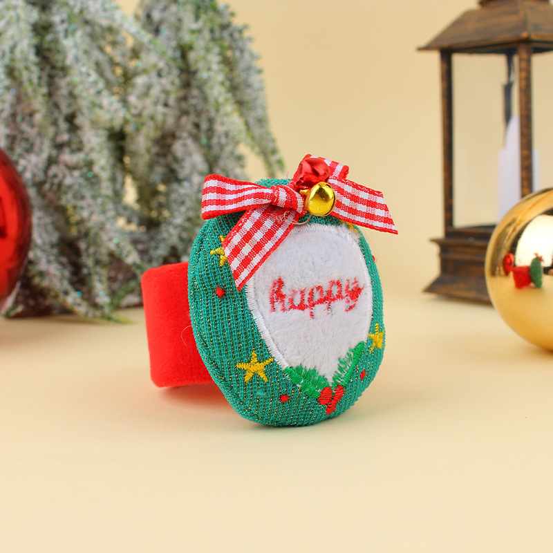Hong Kong Love Cross-Border Cute Christmas Ring Pop Cartoon Plush Elk Christmas Pat-Bracelet Decoration Toys