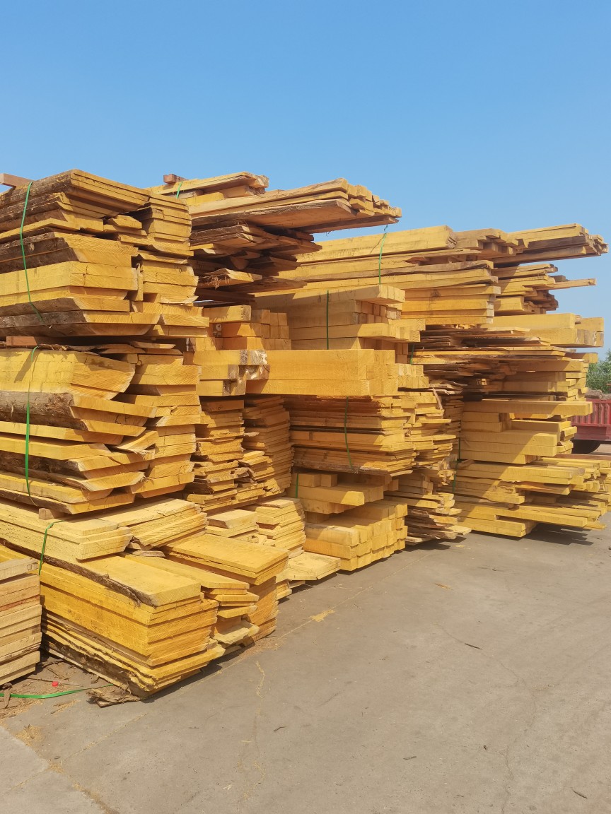 现货黄花梨木原木板材黄硬木巴蒂木黄檀木黄乳木