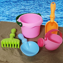 儿童沙滩玩具宝宝挖沙挖土工具玩雪玩沙套装铲子海边沙地玩水沙颖