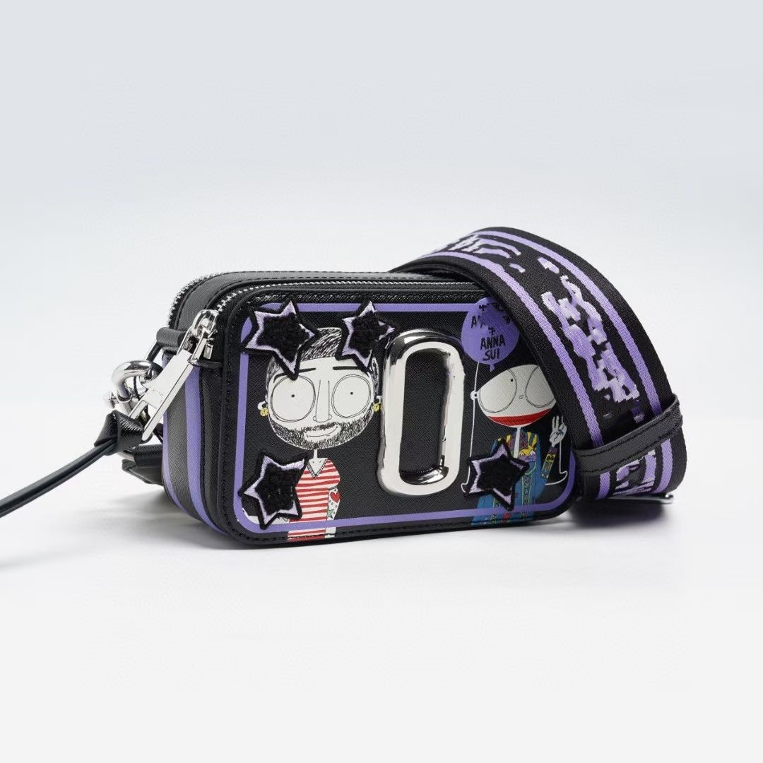 新款mj同款印花十字纹牛皮手机包相机包宽肩带撞色女包双拉链斜挎