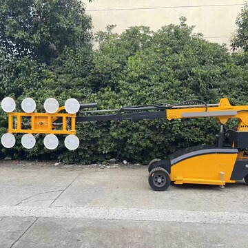 600公斤电动玻璃搬运车移动板材上料机器人车间玻璃加工搬运吸盘