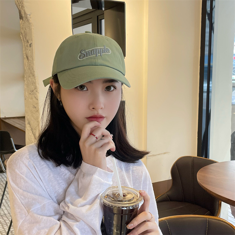 A Korean-style Instagram trendy and versatile sun protection cap for women in spring and summer, a letter sun protection cap that shows off the face, and a small green baseball cap for men pic 5