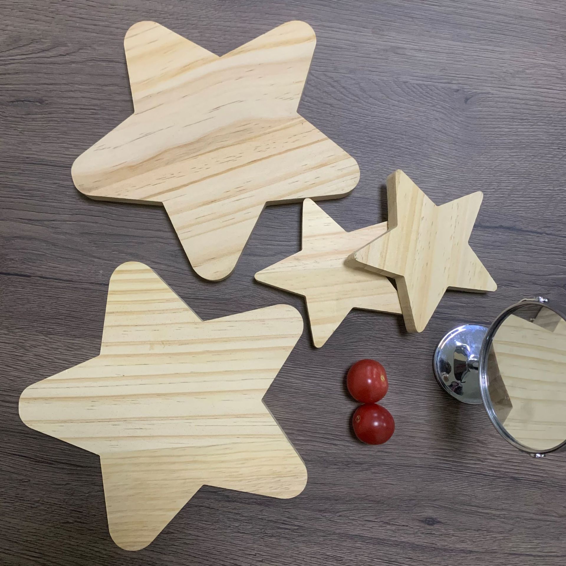 小木片 木质星星木片 圆木片课涂鸦绘画木片 diy课定做装饰摆件
