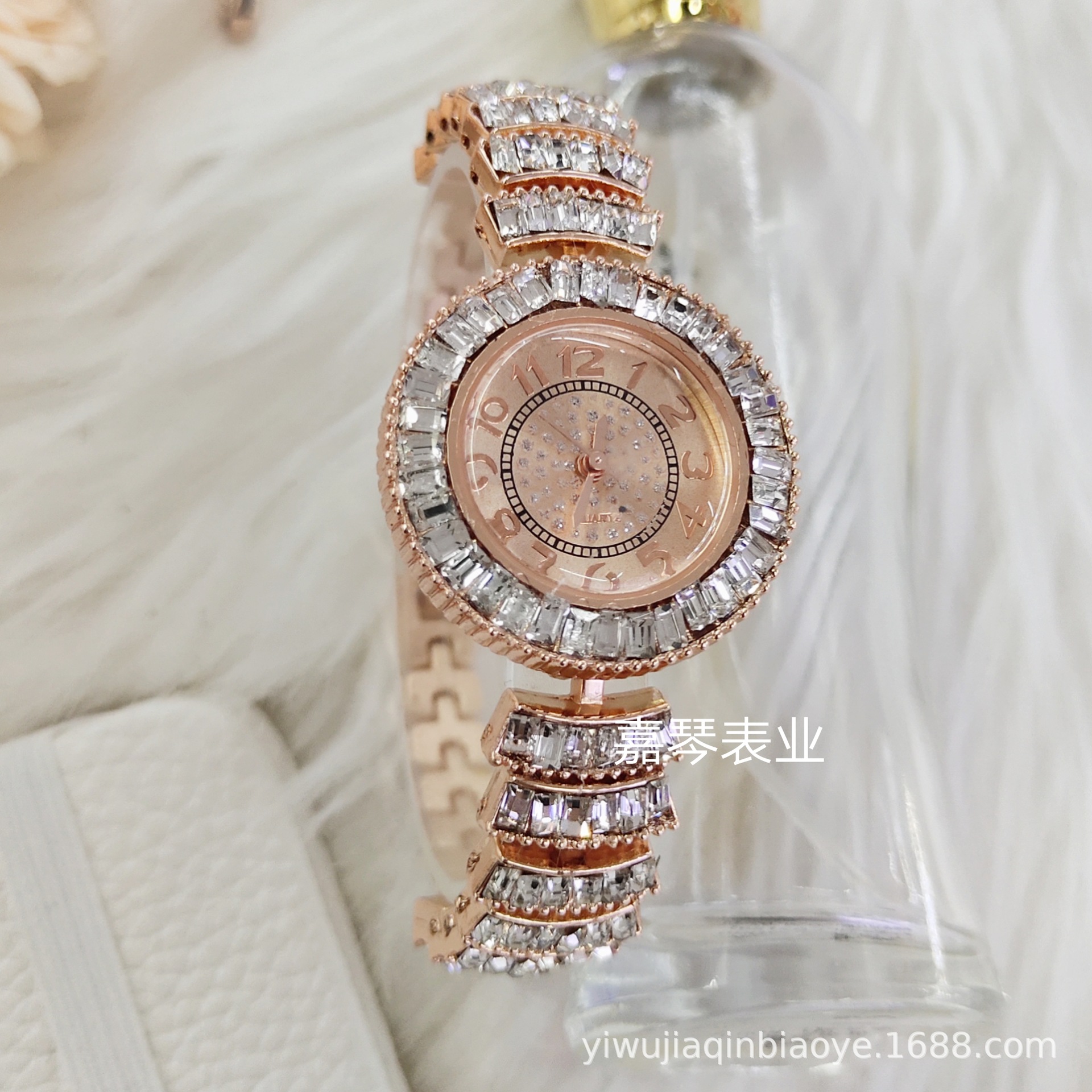 跨境外贸新款韩版时尚镶钻女士手表简约数字满天星满钻手链表