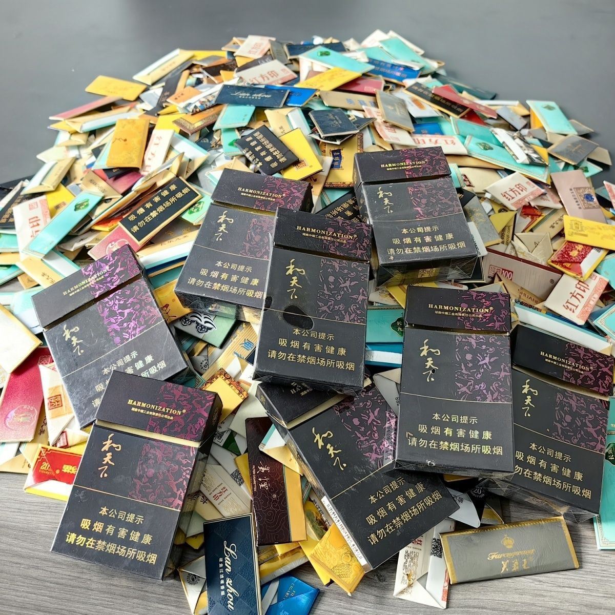 烟牌,烟盒烟标便携呸呸卡轰卡正版烟盒,满100个送大磁吸盒-阿里巴巴