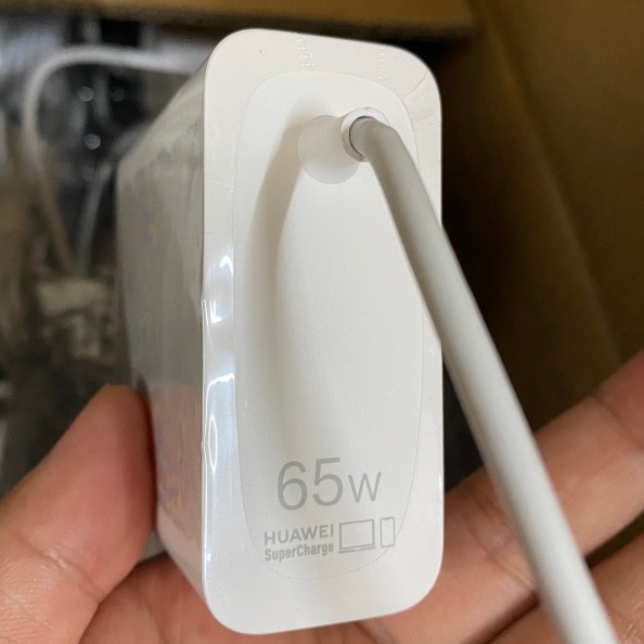 华为 超级快充 电源适配器 (65w) 笔记本手机平板 1.8米线 裸装