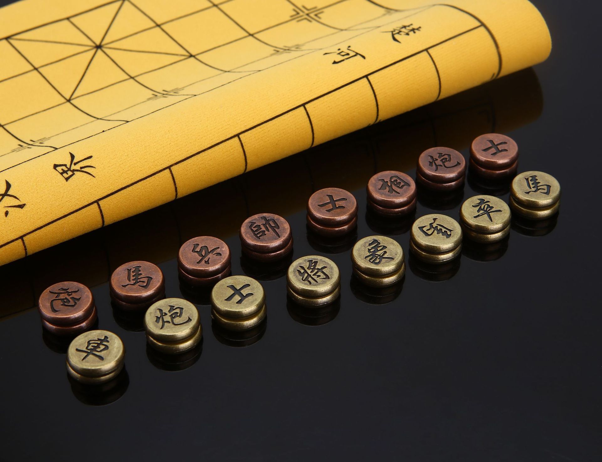 精美金属古铜中国象棋棋盘 初学者成人儿童学生家用培训象棋