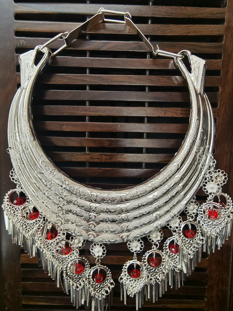 特色云南民族苗银项圈民族风复古苗族五层项链旅拍摄影服装搭配道