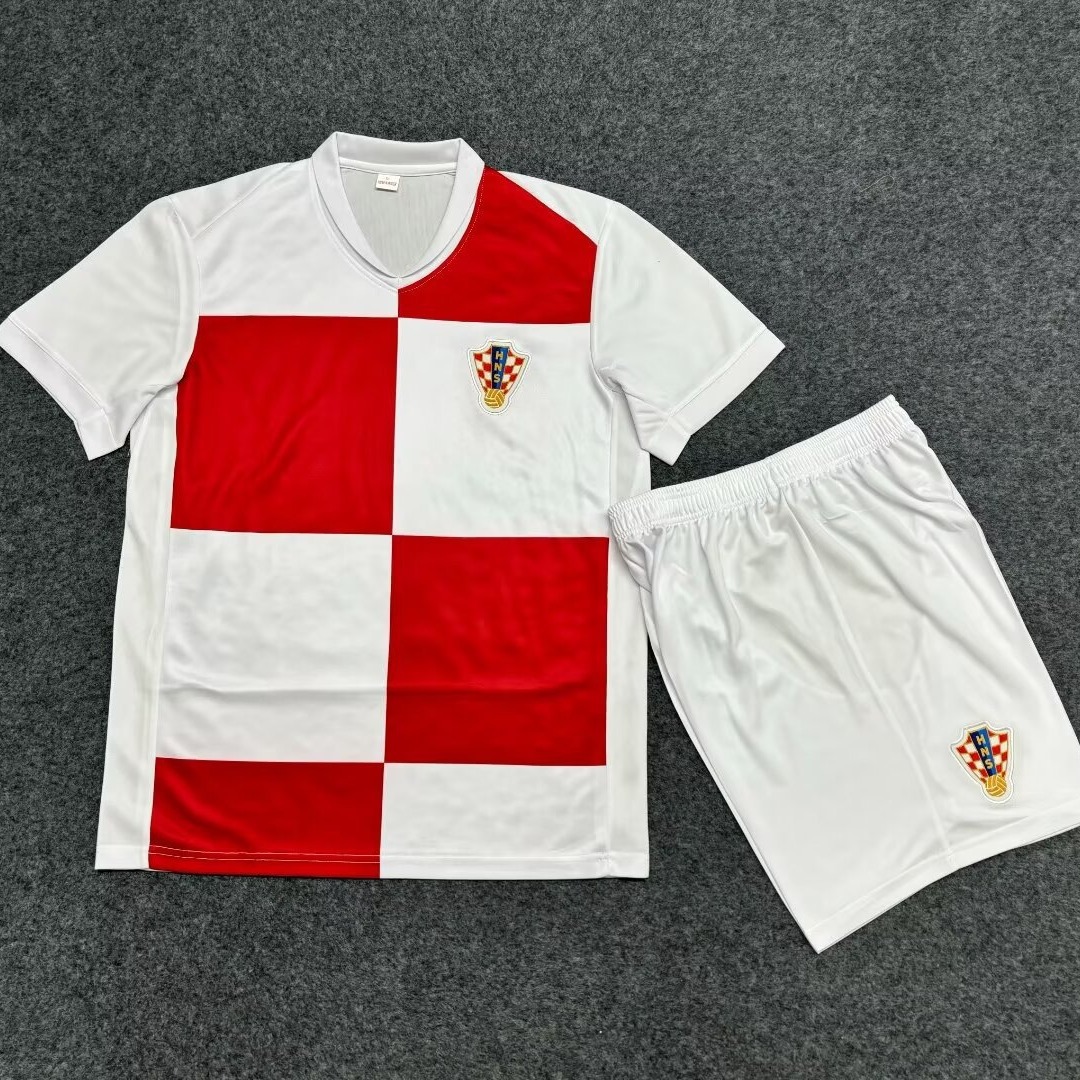 2024克罗地亚主场球衣10号莫德里奇国家队短袖足球服成人儿童套装