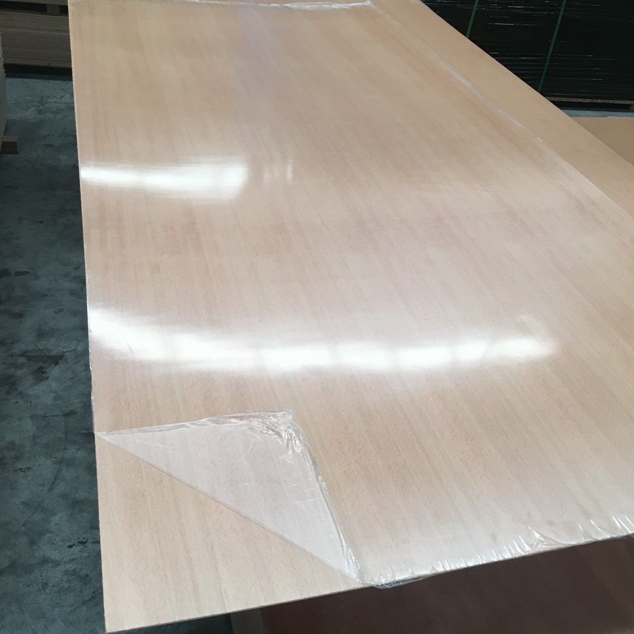 木饰面板 榉木饰面板红榉木饰面板5mm 9mm 15mm 18mm家具板胶合板