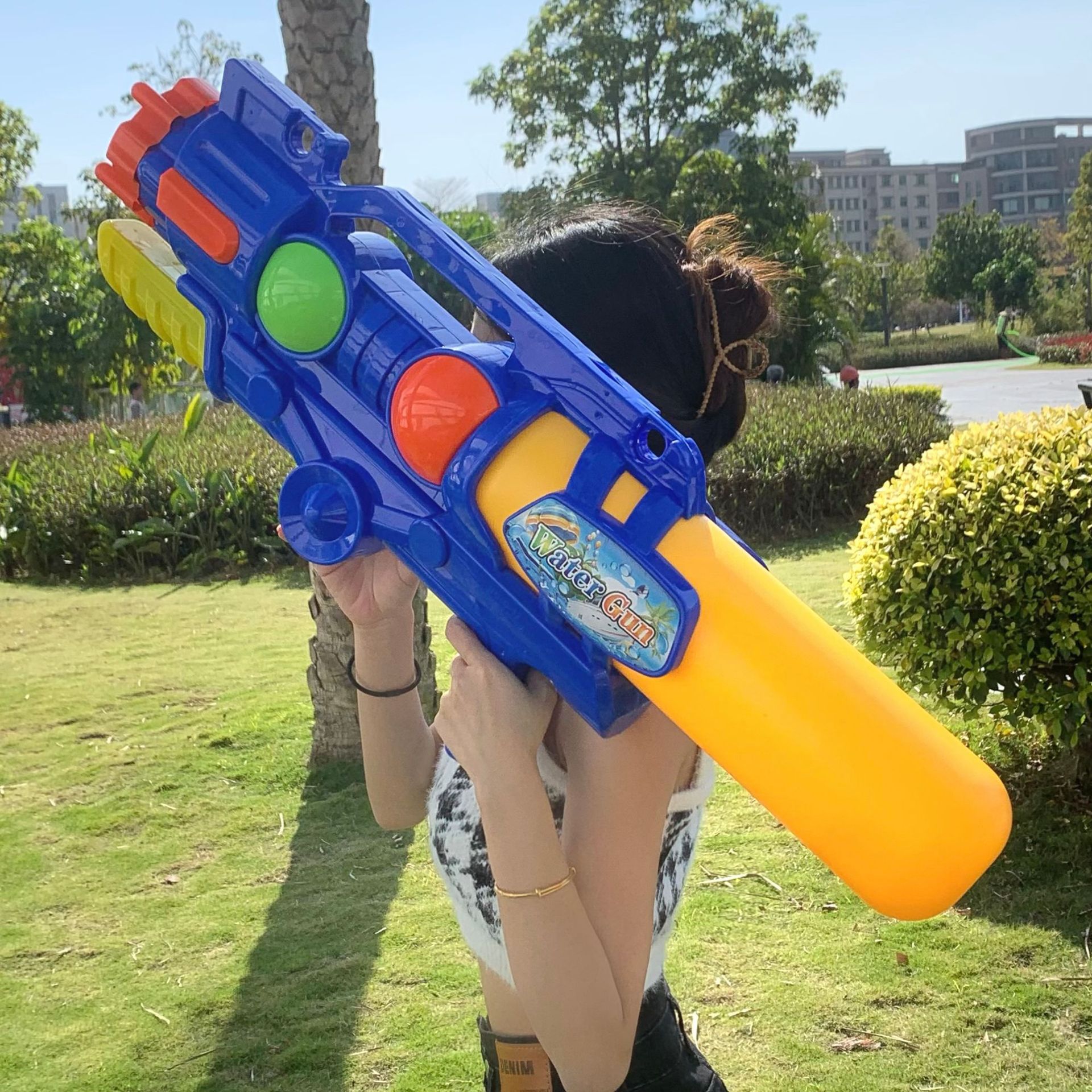 儿童大容量水枪跑男女孩超大高压夏天戏水沙滩泼水节漂流玩具批发