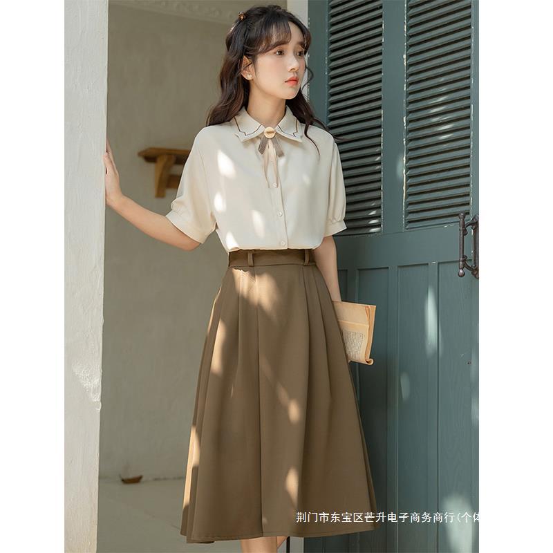 公务员教资面试职业装夏季正装女大学生时尚奶系穿搭一整套装裙子