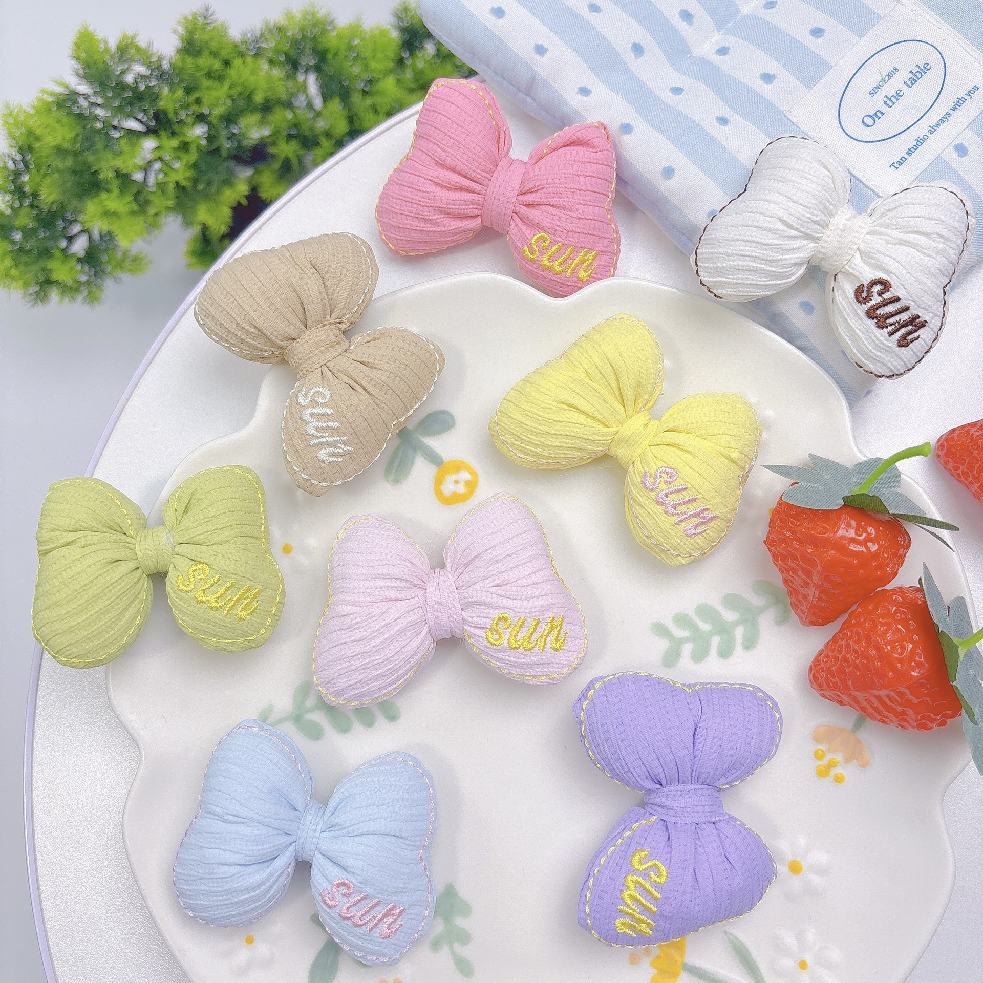 糖果色春夏款充棉蝴蝶结DIY儿童发夹服装鞋袜配饰辅料彩色蝴蝶结
