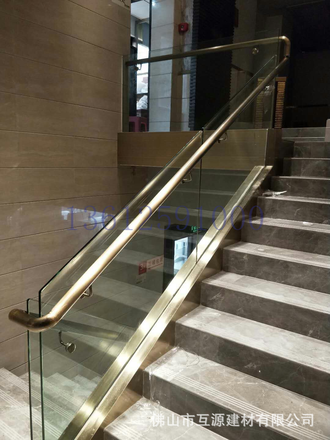 定做宾馆无框楼梯不锈钢扶手钢化玻璃护栏 上门测量安装oem出口