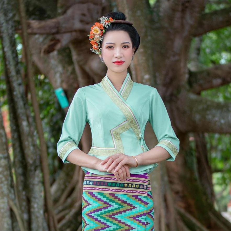 2023西双版纳傣族传统服饰天青女士拍照民族风傣装舞台服全套套装