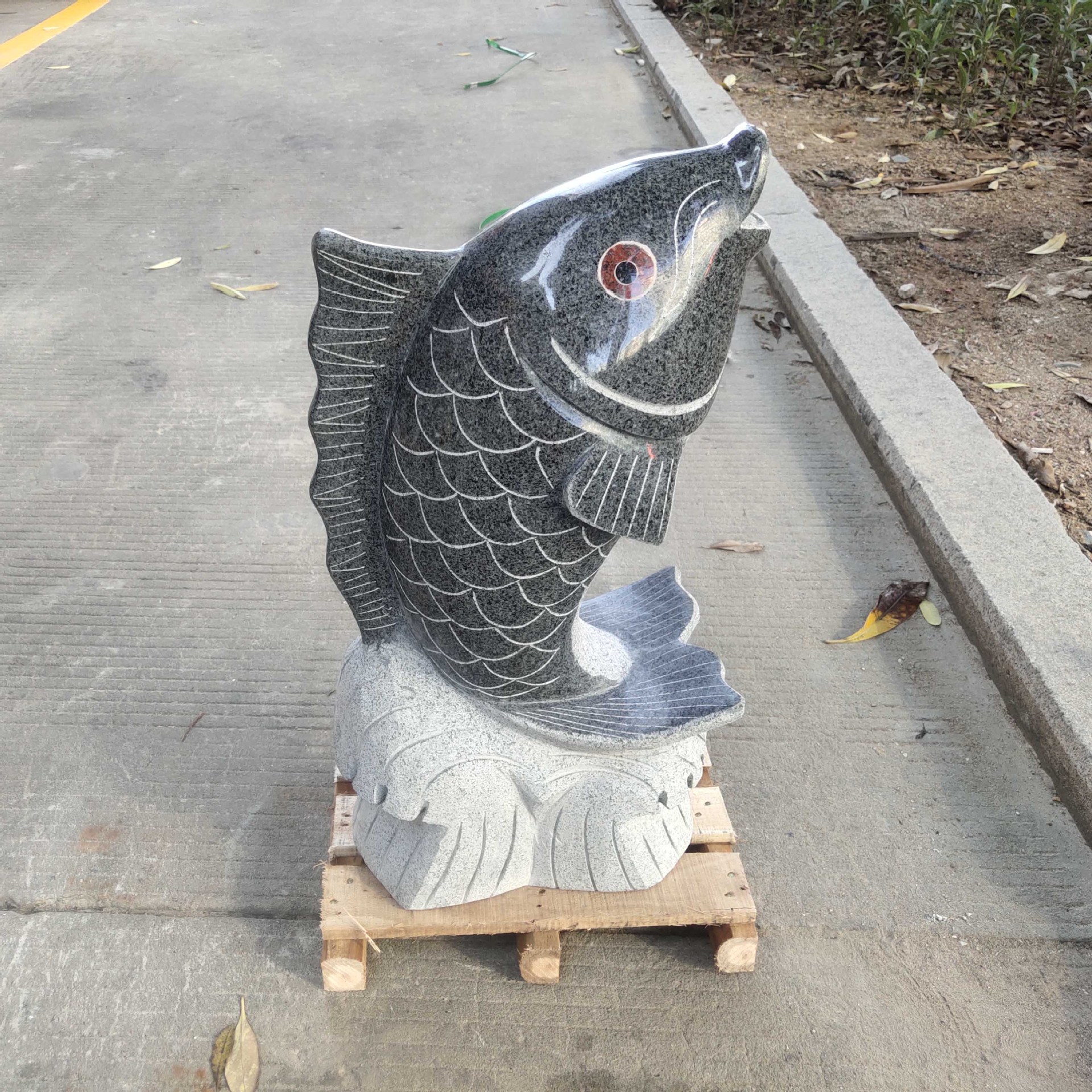 石雕喷水龙头流水60喷水鲤鱼建筑复古水景吐水园林景水系酒店