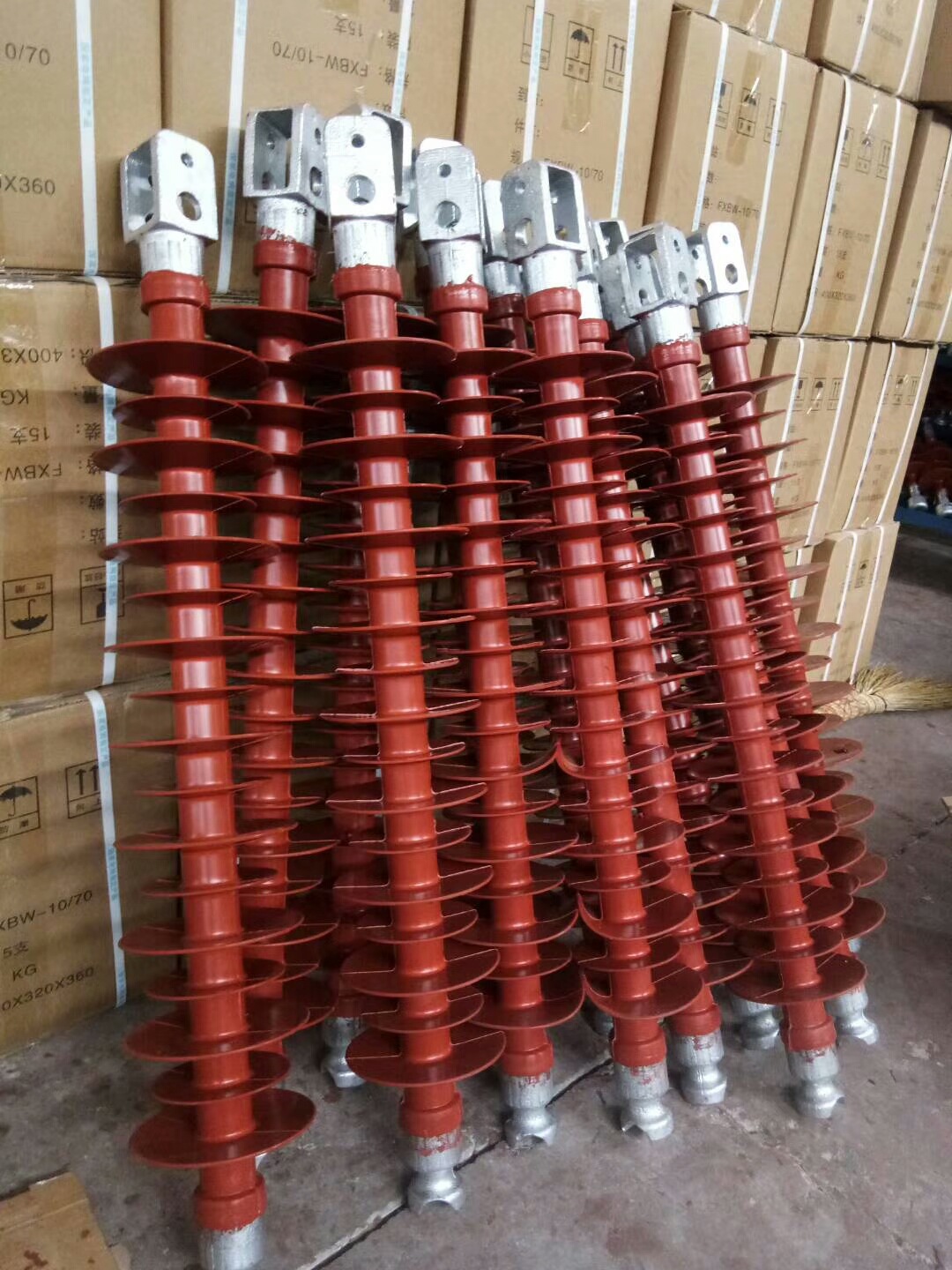 fs-66/5/6/8/10 66kv高压复合横担绝缘子硅橡胶合成绝缘子