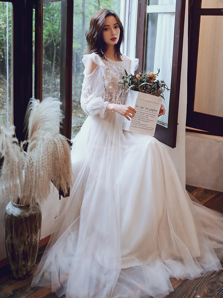 宴会晚礼服2023新款春季超仙香槟色仙气长袖气质年会礼服裙女