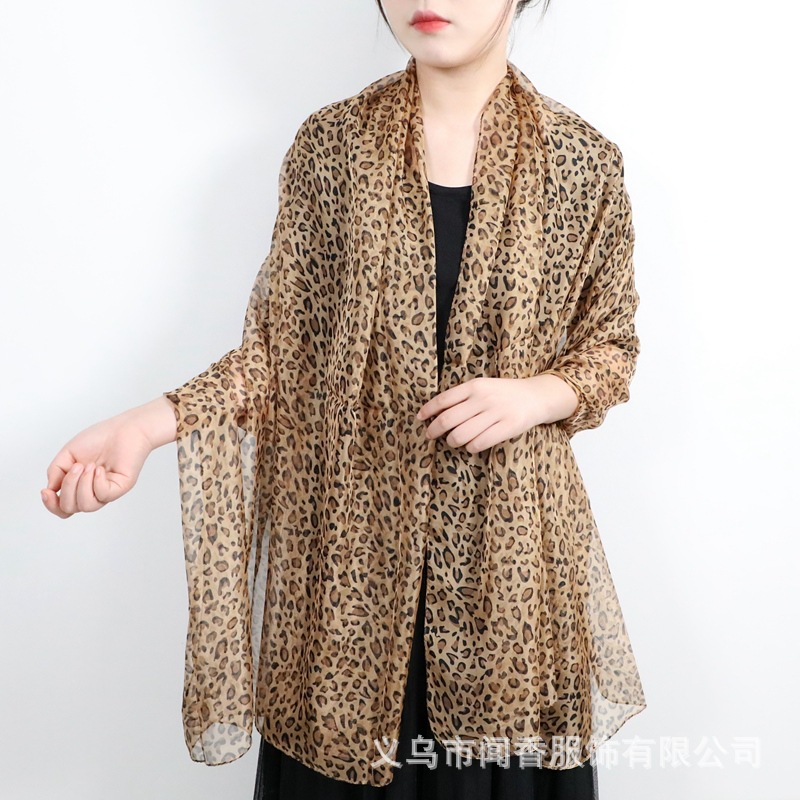 Spring Hot-Selling New Arrival Leopard Pattern European and American Style Chiffon Scarf Ladies Travel Versatile Sunscreen Beach Towel Shawl