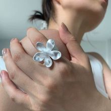 重工银色设计高级感拉丝花朵戒指极简弹力调节ins日常食指戒指环