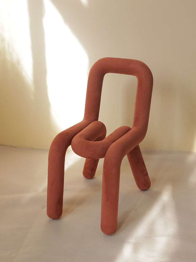 法国比利时制造单椅咖啡厅网红店小户型异形椅子凳子风设计师椅