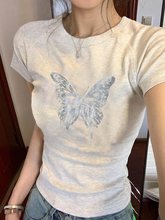 正肩短袖t恤女夏季半袖2023新款设计感小众潮牌蝴蝶短款上衣