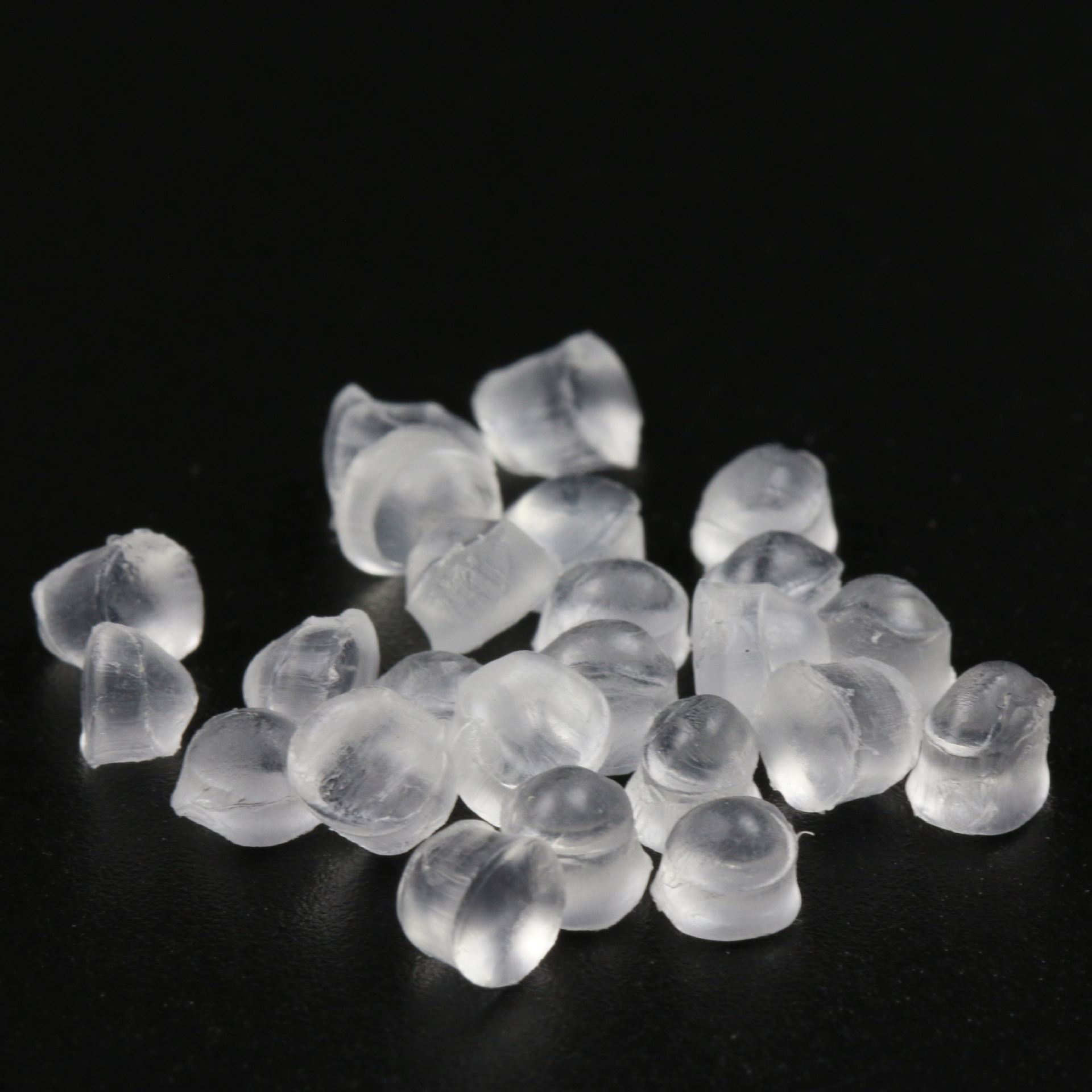 厂家直发pvc软质注塑透明颗粒 低气味pvc塑料颗粒 透明注塑颗粒