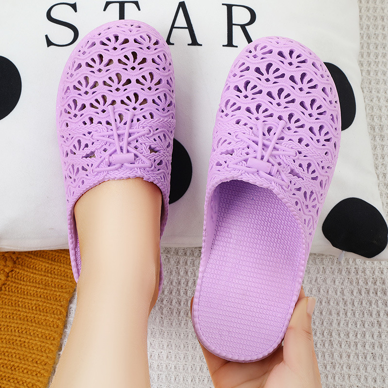 Factory Summer New Ladies' Sandals Non-Slip Hole Shoes Soft Bottom Closed Toe Fashion Ladies Summer Slippers