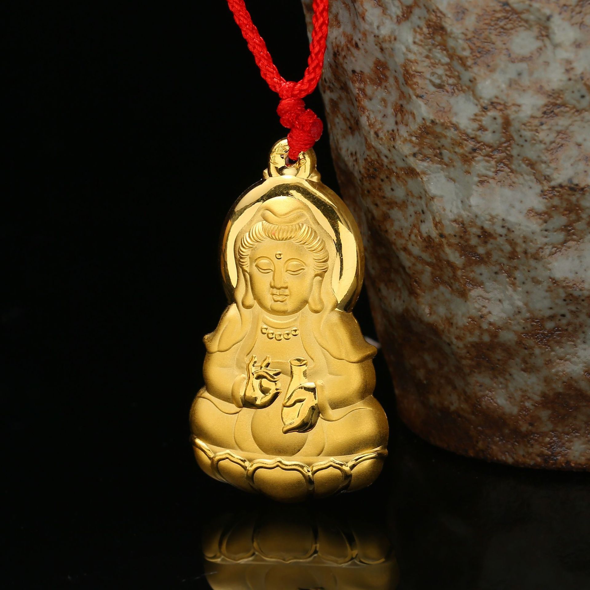 999足金黄金吊坠 双面金男女同款黄金首饰项坠观音吊坠配挂绳批发