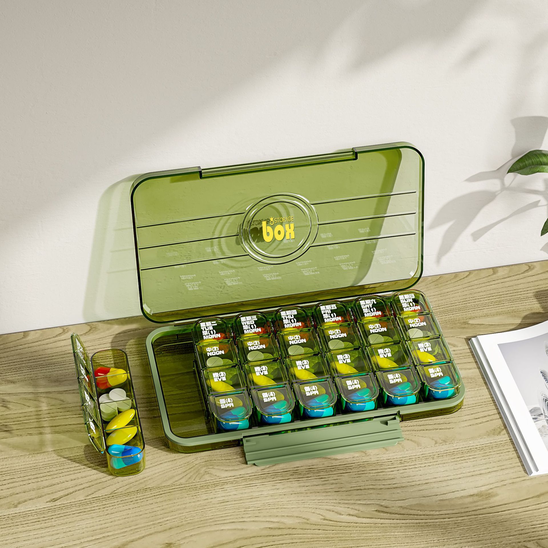 Portable Medicine Box Remind Dispenser Seven Days a Week