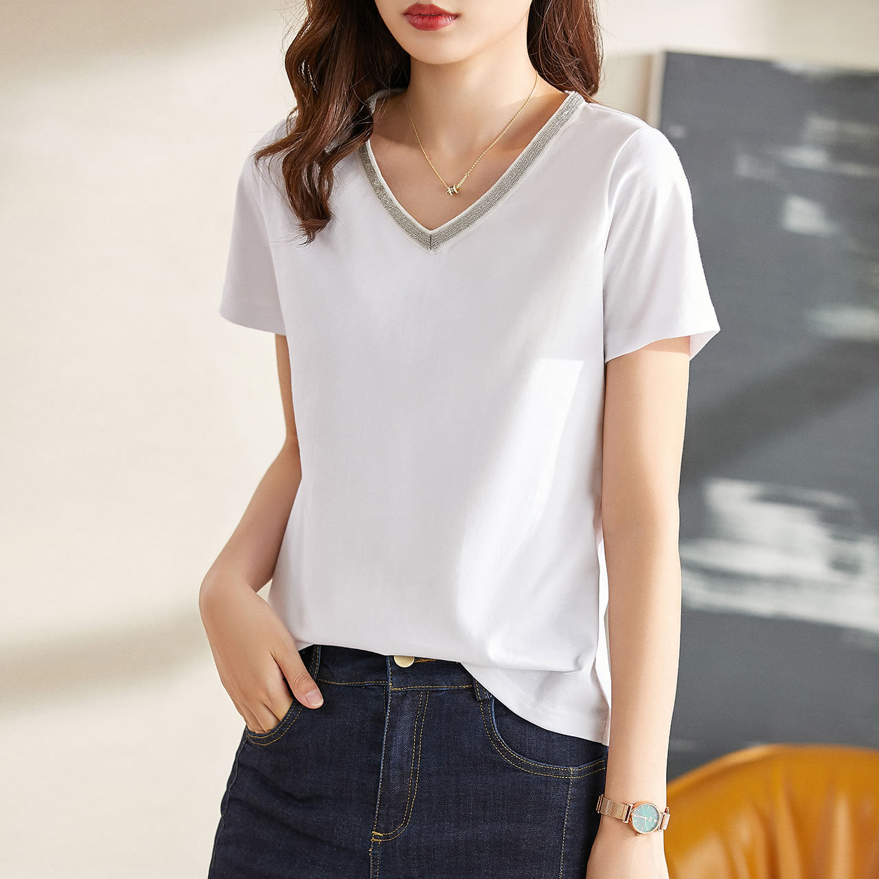 爱衣买衣短袖t恤女2021夏季新款爆设计感小众显瘦宽松短款棉上衣